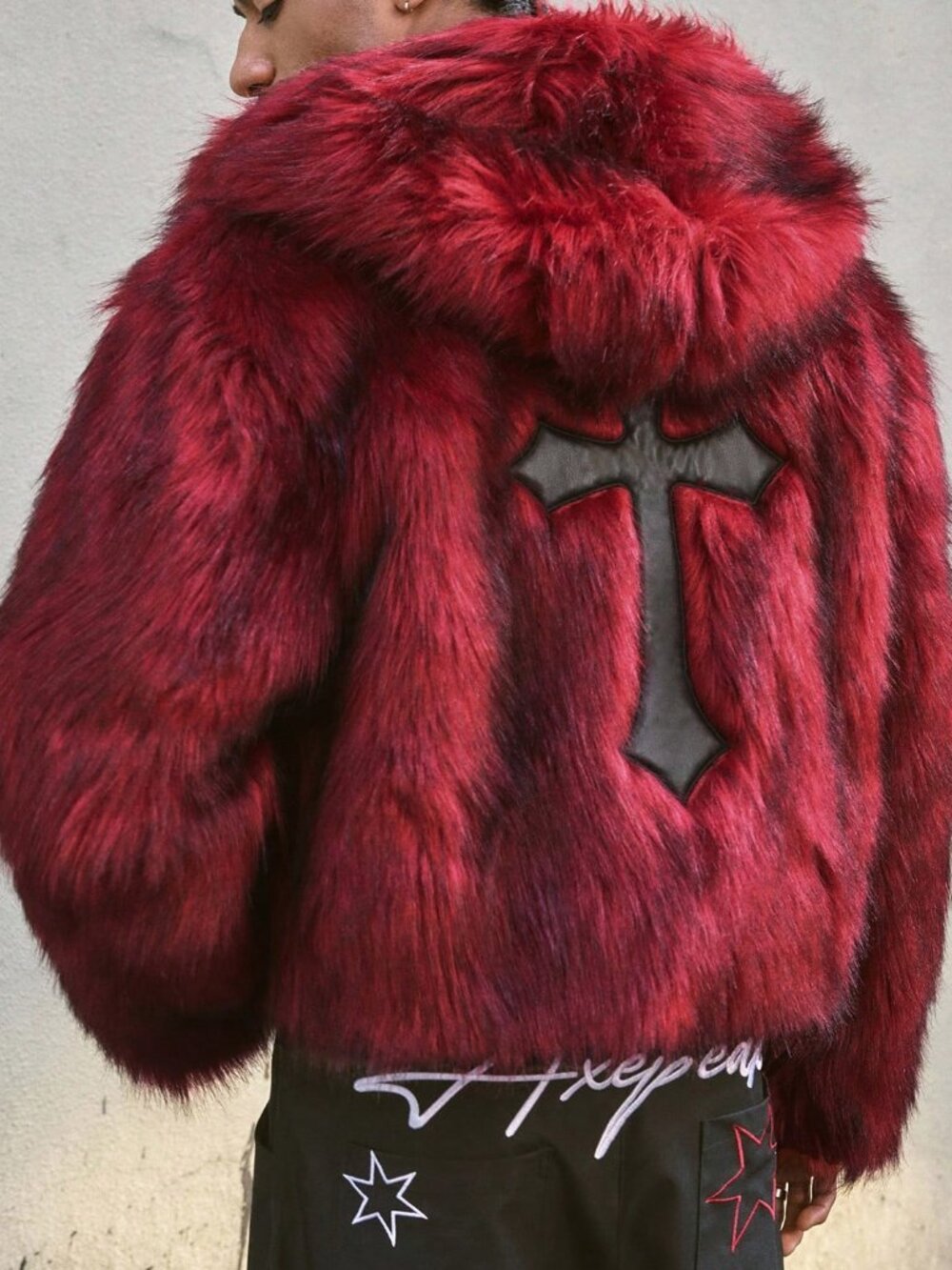 Burgundy Avant-Garde Men's Graphic Hooded Fuzzy Long Sleeve Casual Shirt - Picture 2 of 7